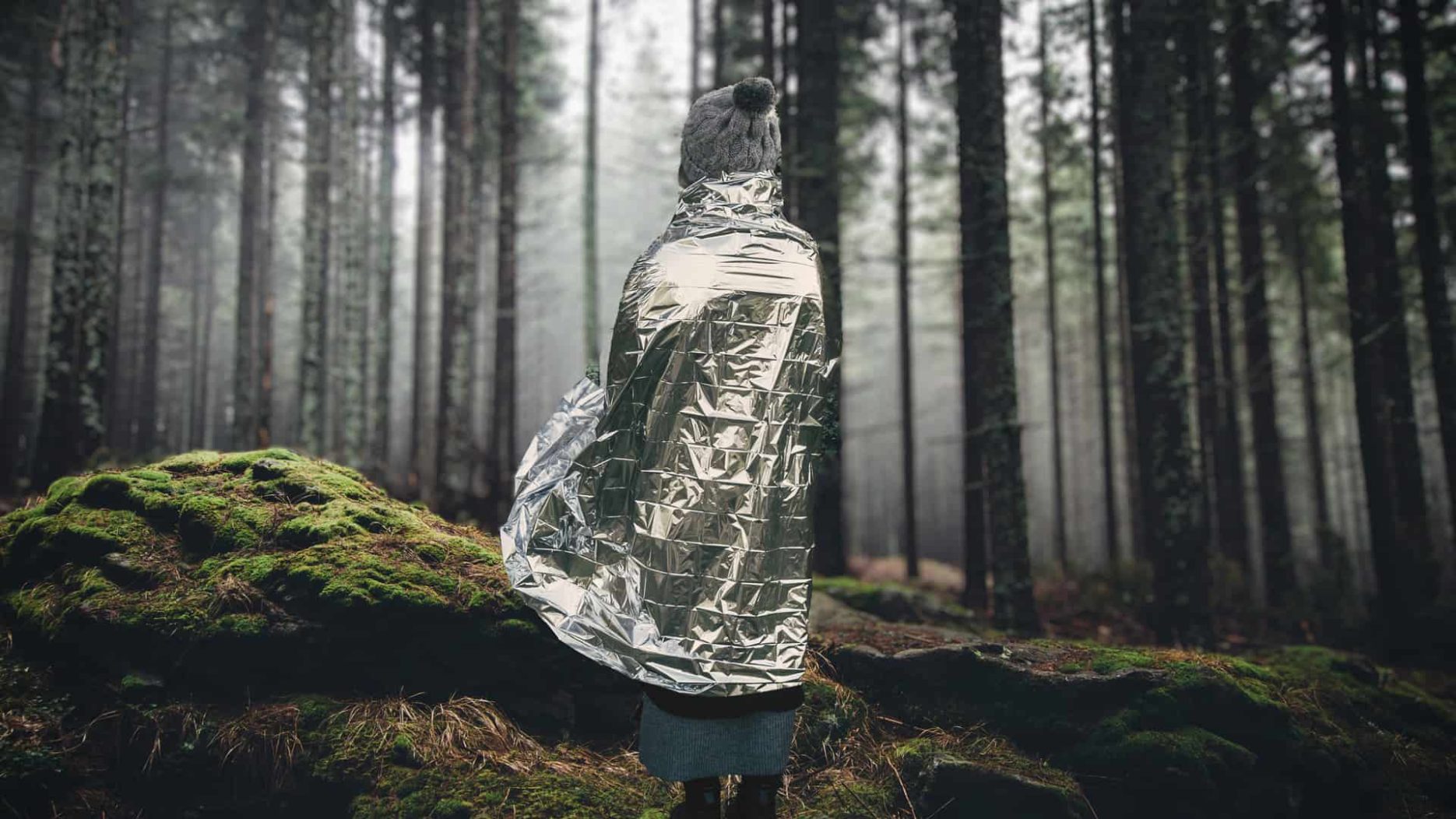 image from 5 Best Hiking Emergency Blankets for Survival in 2025